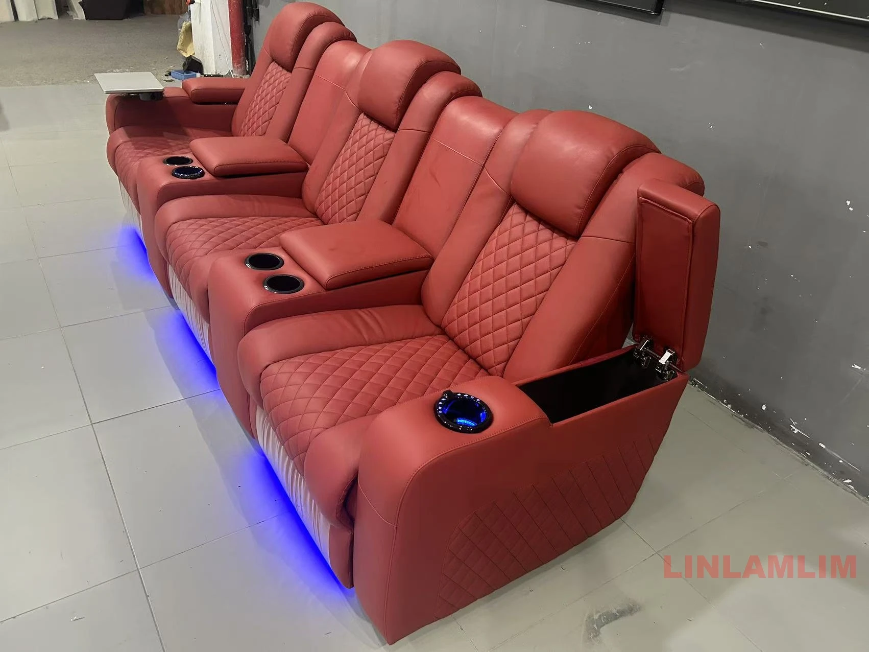 أريكة Linlamlim الفاخرة ذات 3  - مراجعة Home Cinema Room وسعره